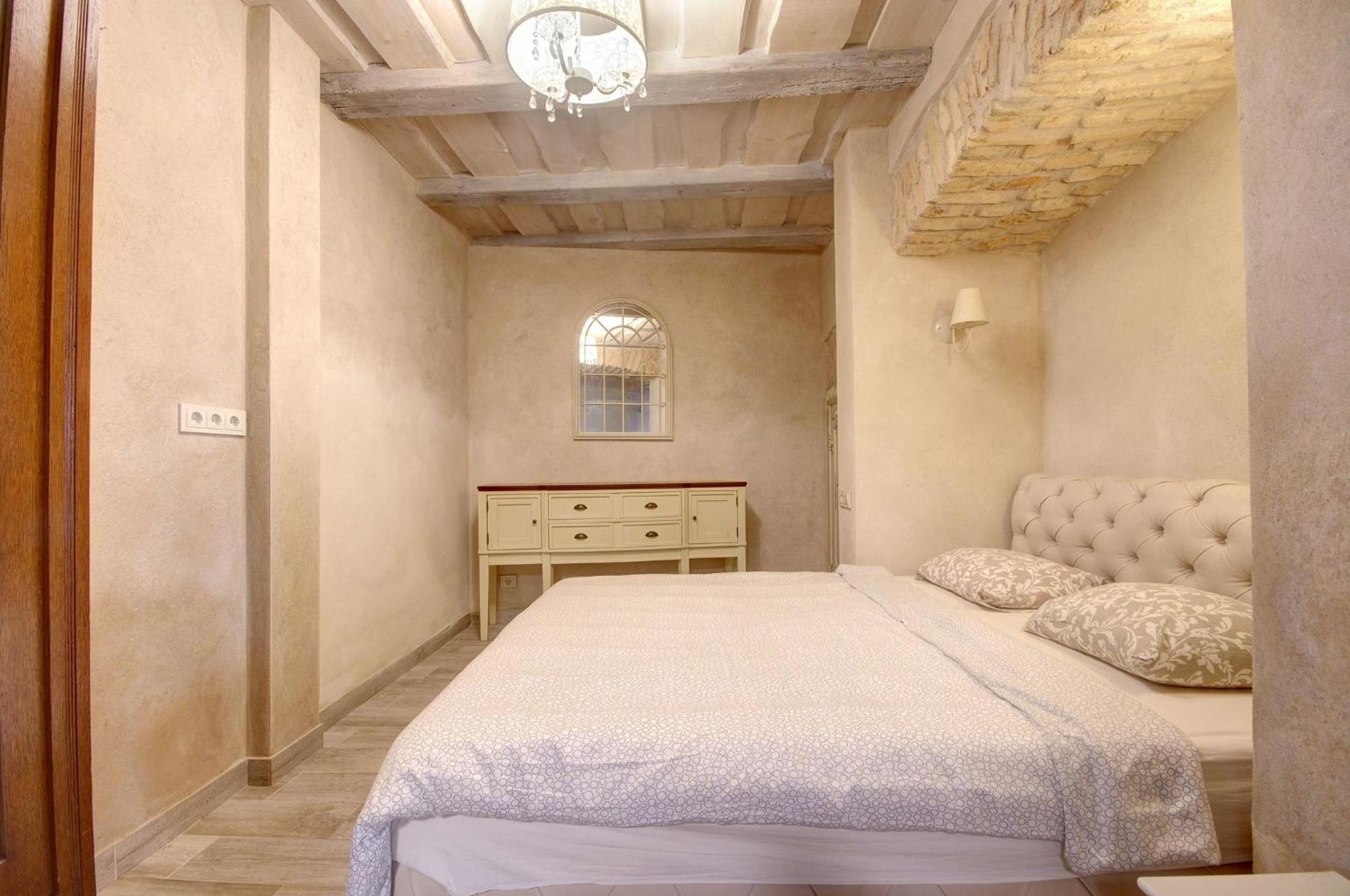 Historical Apartments X Free Parking Self Check In 24X7 By H&H Wilno Zewnętrze zdjęcie